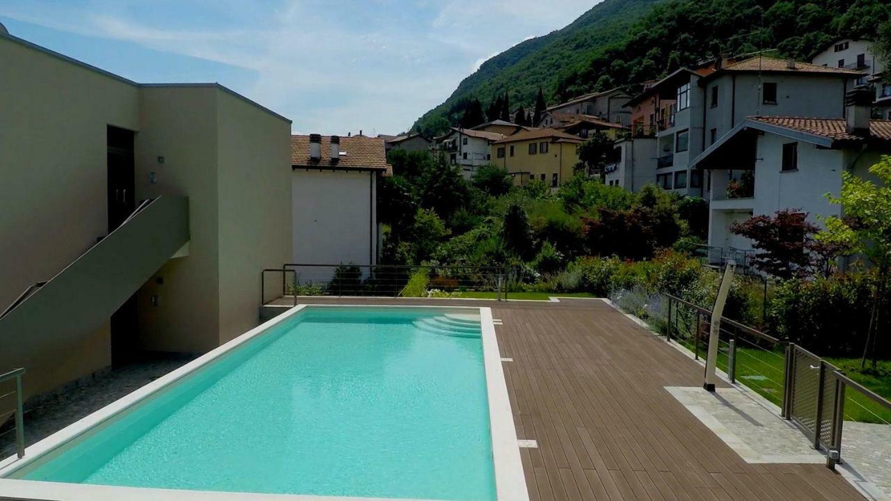 Terrazza Sul Lago - Acquaseria, San Siro By Lovecomo ภายนอก รูปภาพ
